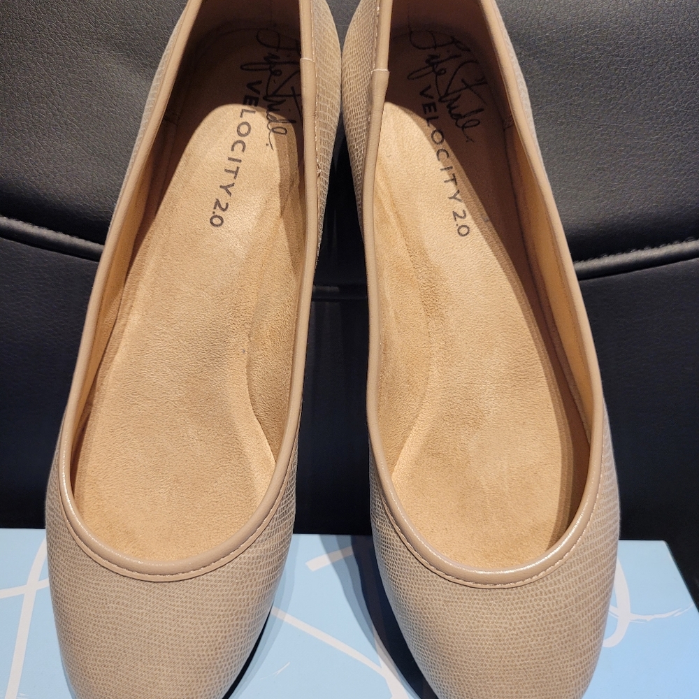 Lifestride flats